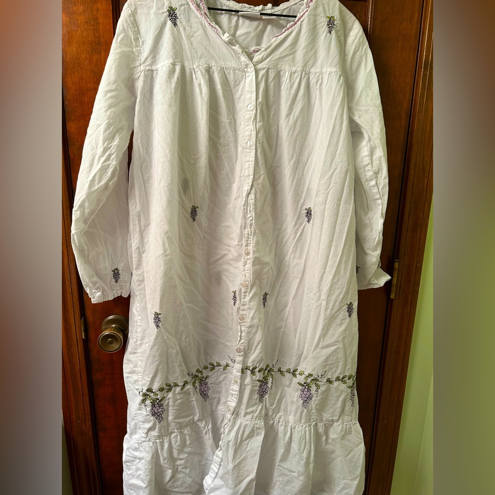 COLLECTIONS ETC VTG Cottagecore Nightgown and robe set. Size L